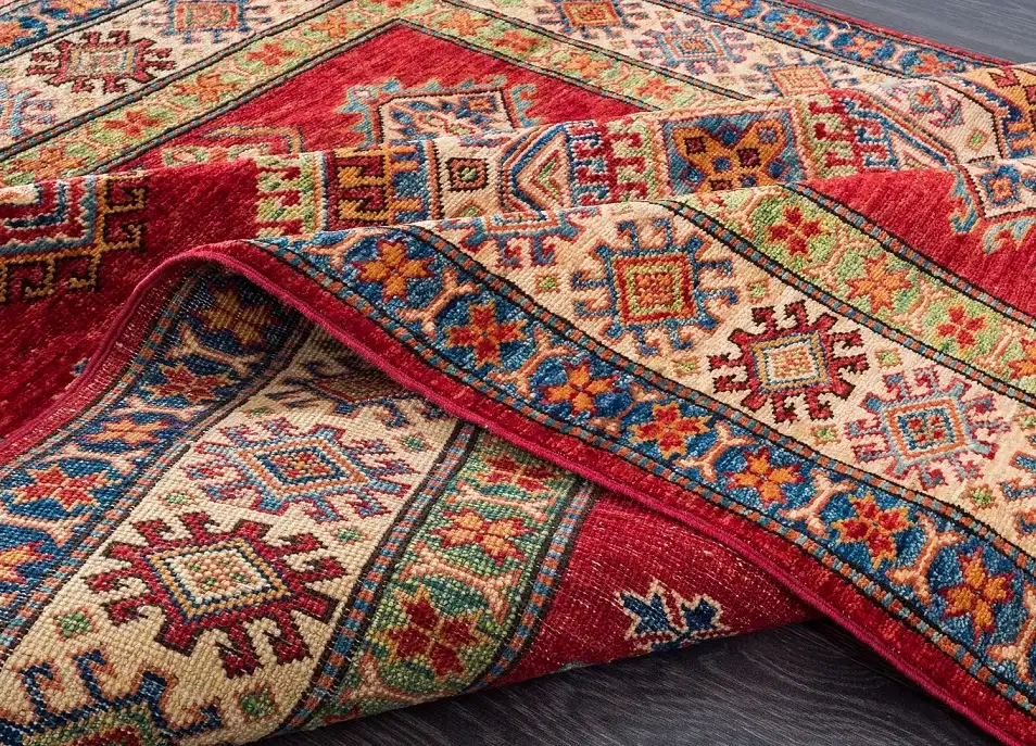 Customize Handmade Carpet in Dubai